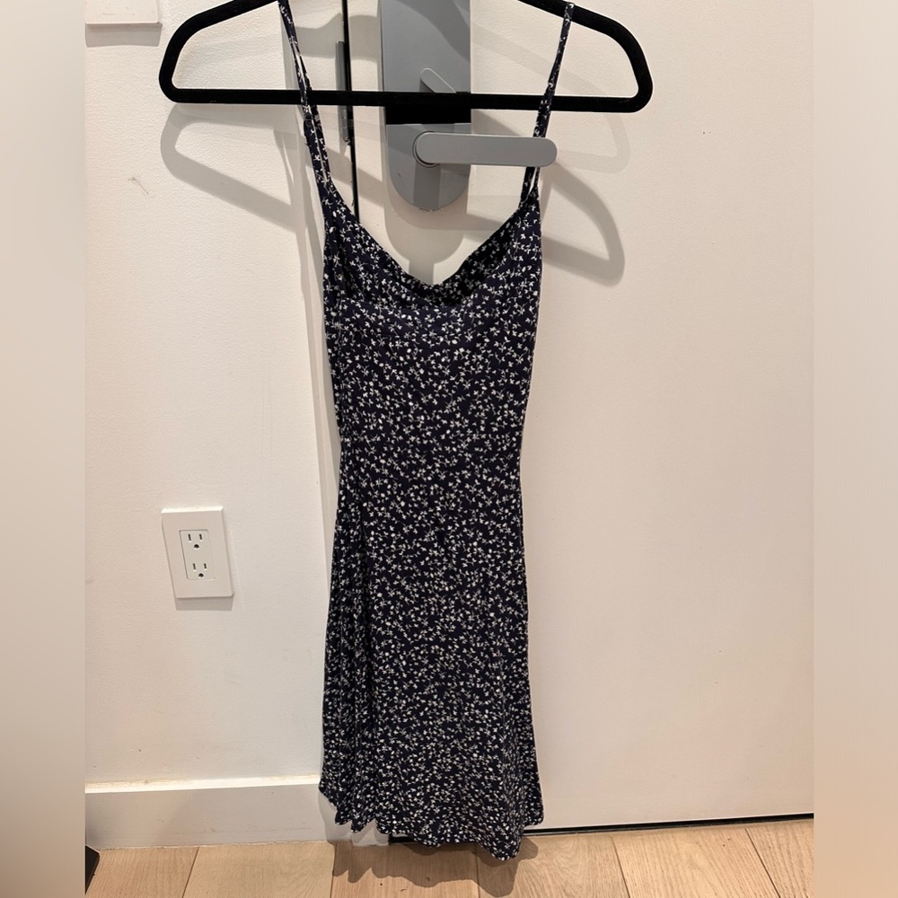 GAP Navy Blue Floral Mini Dress - Picture 3 of 5